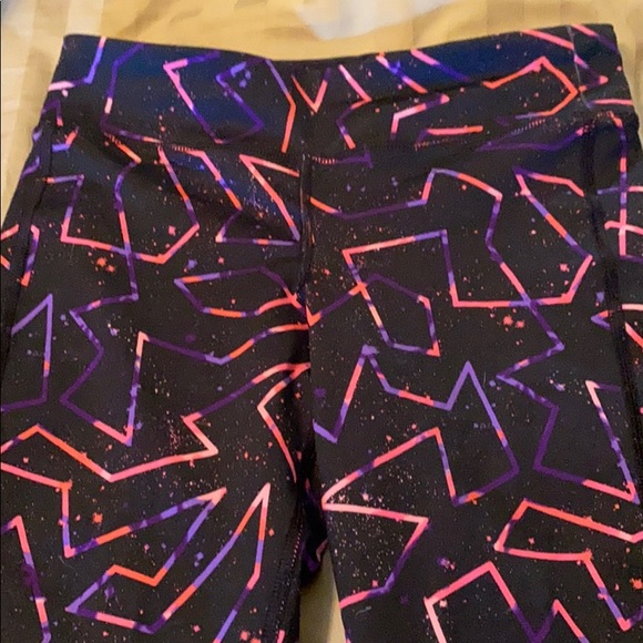 Two pairs of leggings - Picture 2 of 3